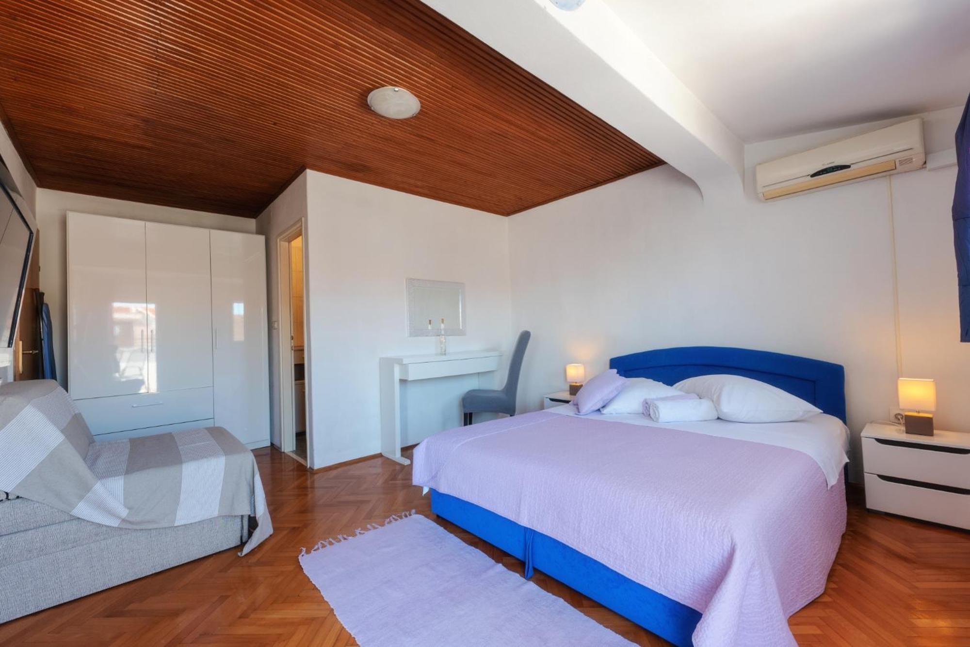 Perica Apartment And Perica Room With Separate Entrance Zadar Exterior foto